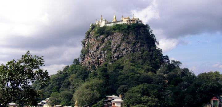 Voyage sur-mesure, Mont Popa